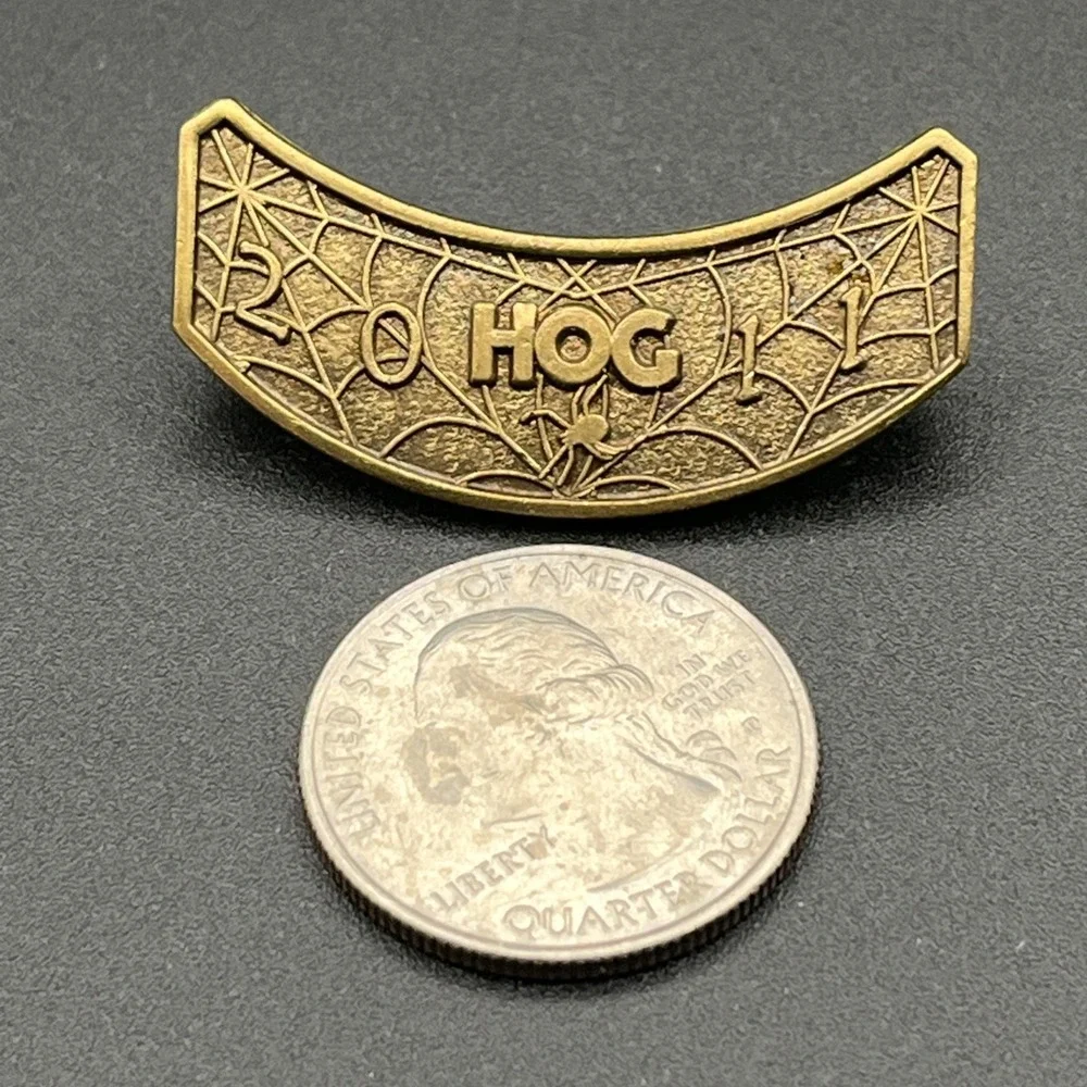 2011 HOG Harley‎ Owners Group Harley Davidson Motorcycles Spider Web Hat Pin